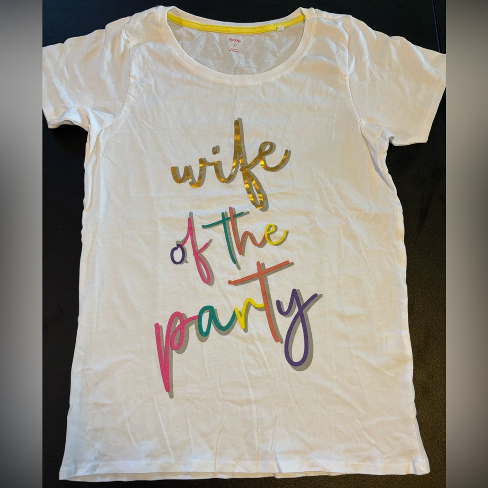 Miss to Mrs Women’s T-Shirt Wife of the Party Graphic Tee White Small